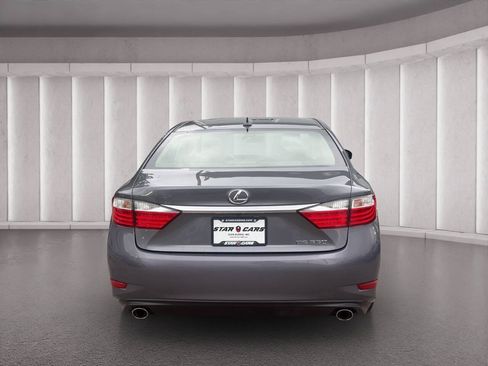 Used 2014 Lexus ES 350 w/ Premium Package FWD image 4