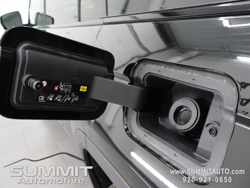New 2026 Jeep Grand Cherokee L Limited AWD/4WD image 36