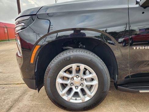 Certified 2025 Chevrolet Tahoe LT image 9