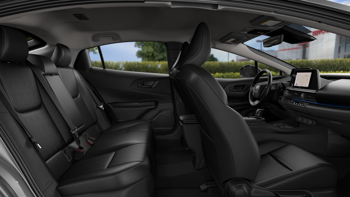 New 2027 Toyota Prius FWD image 2