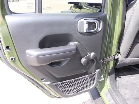 Used 2021 Jeep Wrangler Unlimited Sport AWD/4WD image 13