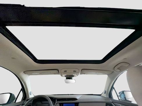 Used 2023 Cadillac XT5 Premium Luxury image 22