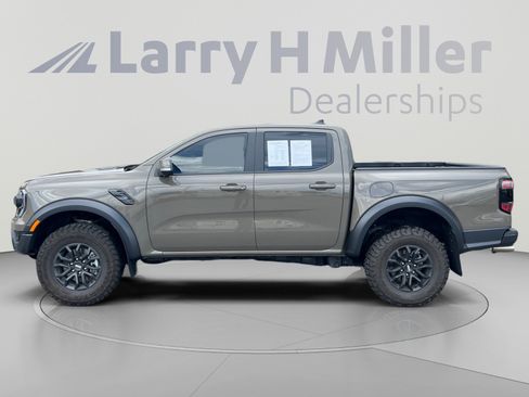 Used 2025 Ford Ranger Raptor AWD/4WD image 2