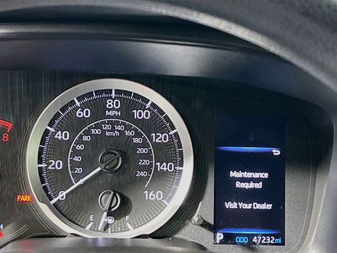 Used 2022 Toyota Corolla LE FWD image 15