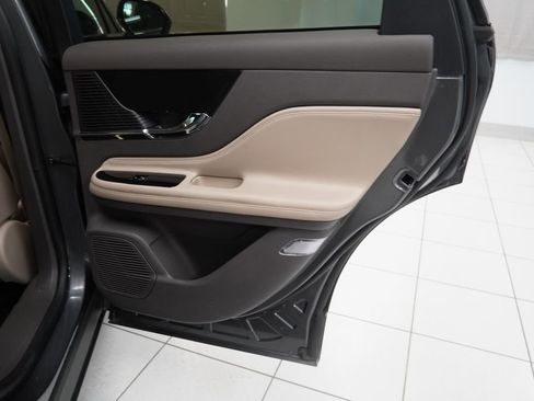 Used 2022 Lincoln Corsair AWD w/ Equipment Group 101A image 26