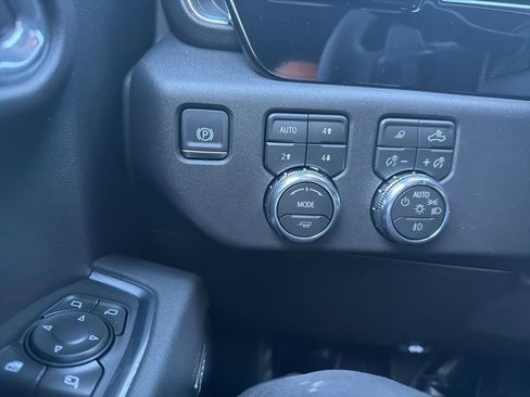 New 2026 GMC Sierra 1500 SLT w/ SLT Premium Plus Package image 24