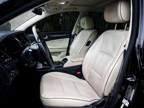 Used 2014 Hyundai Equus Signature image 7