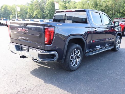Used 2023 GMC Sierra 1500 SLT w/ SLT Premium Package image 34