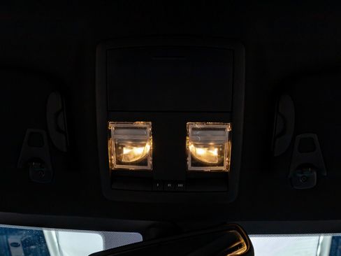 Used 2019 Dodge Challenger SRT Hellcat Redeye image 24