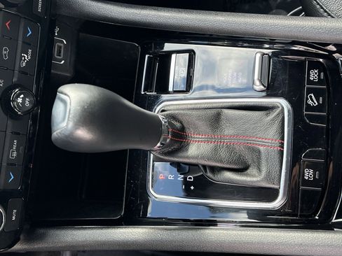 Used 2023 Jeep Compass Trailhawk image 22