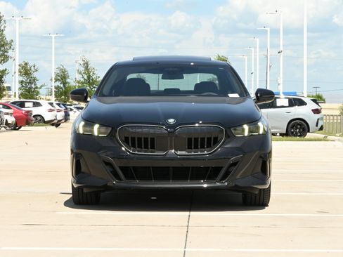 New 2027 BMW 540i xDrive w/ M Sport Package AWD/4WD image 2
