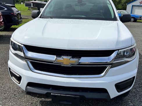 Used 2016 Chevrolet Colorado W/T w/ WT Convenience Package AWD/4WD image 2