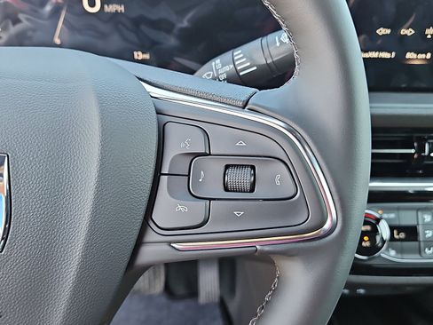 New 2026 Buick Envista Sport Touring w/ Convenience I Package FWD image 18