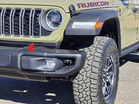 New 2026 Jeep Gladiator Rubicon w/ Steel Bumper Group image 9