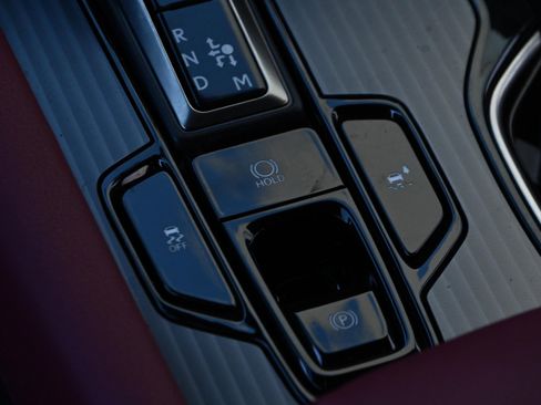 Used 2024 Lexus RX 500h F Sport image 18