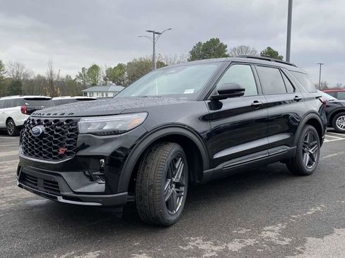 New 2026 Ford Explorer ST image 7