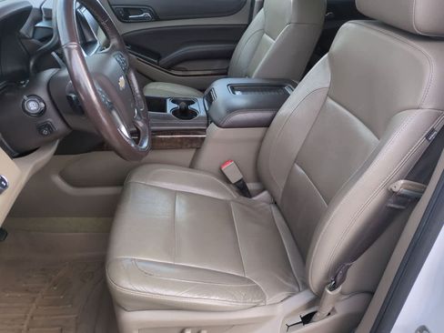 Used 2017 Chevrolet Suburban LT w/ LT Signature Package image 16
