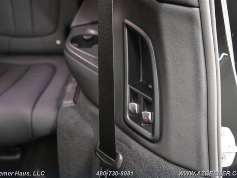 Used 2022 BMW X7 xDrive40i w/ M Sport Package image 28