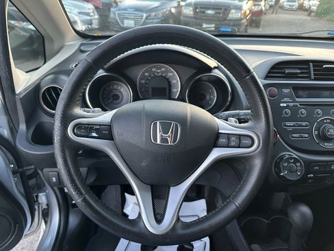 Used 2013 Honda Fit Sport image 19