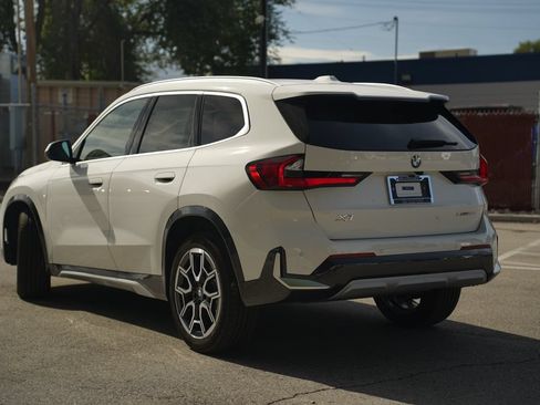 New 2026 BMW X1 xDrive28i w/ Technology Package AWD/4WD image 3