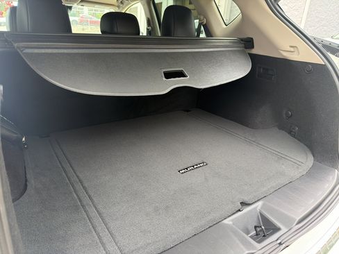 Certified 2024 Nissan Murano Platinum w/ Cargo Package FWD image 15