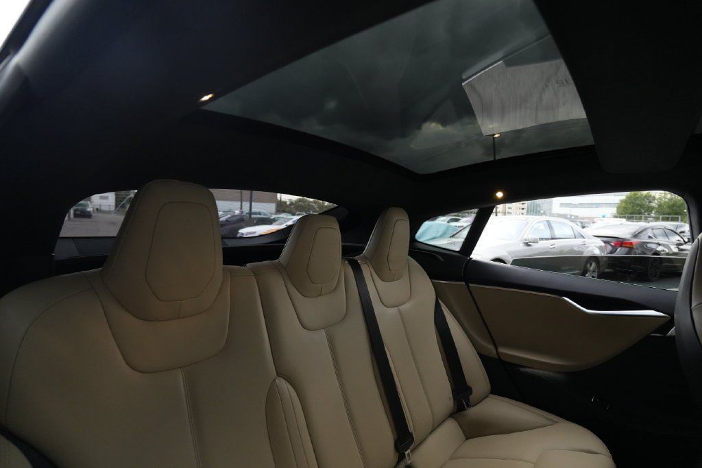 Used 2017 Tesla Model S 90D AWD/4WD image 26