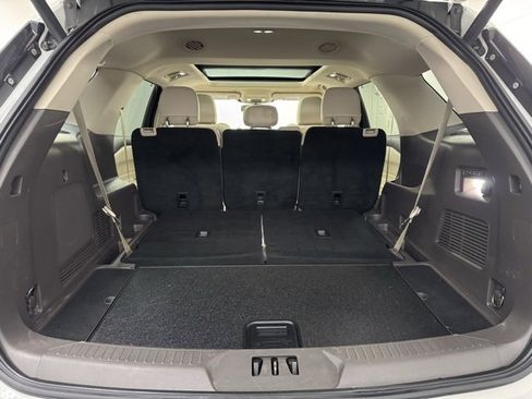 Used 2020 Ford Explorer Platinum image 36