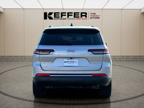 New 2026 Jeep Grand Cherokee L Limited image 27