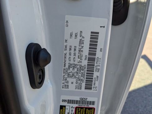 New 2025 Toyota Tundra SR5 AWD/4WD image 39