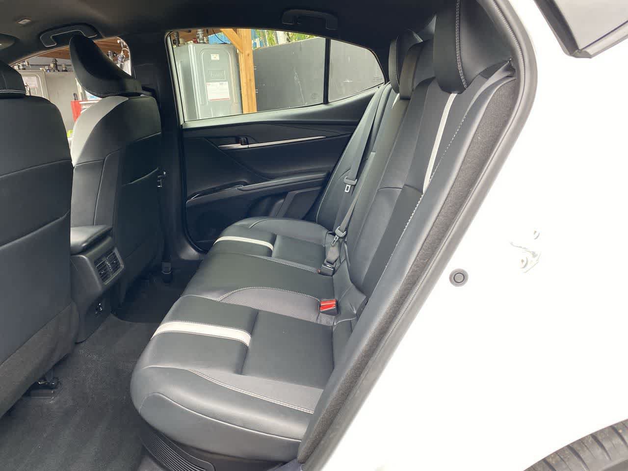 Used 2025 Toyota Camry SE FWD image 16