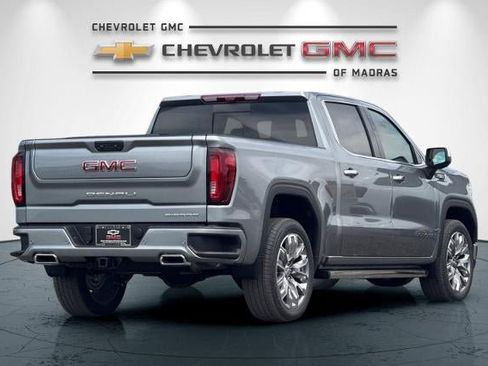 New 2026 GMC Sierra 1500 Denali w/ Denali Reserve Package AWD/4WD image 3