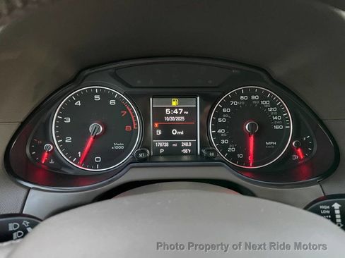 Used 2013 Audi Q5 3.0T Premium Plus w/ Audi MMI Navigation Plus Pkg image 24