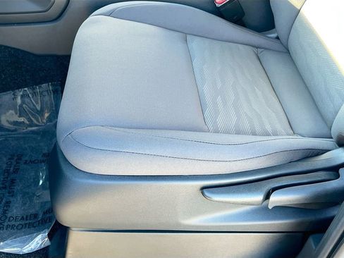 New 2026 Nissan Frontier S image 18