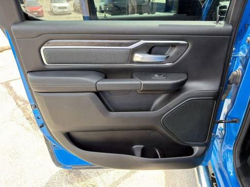 Used 2022 RAM 1500 Big Horn AWD/4WD image 16