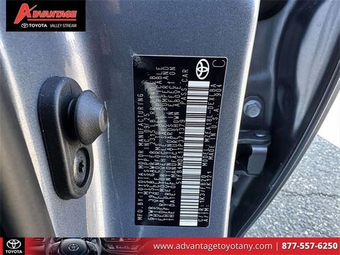 Used 2026 Toyota Corolla LE image 22