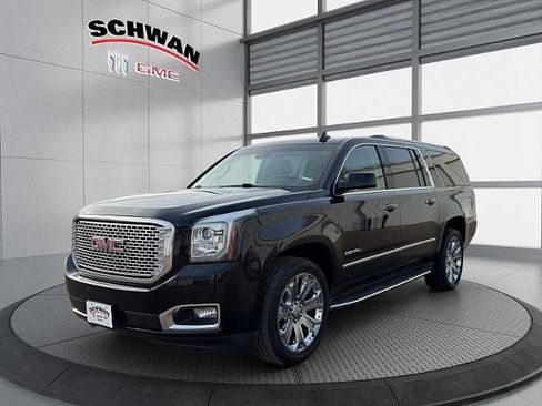Used 2015 GMC Yukon XL Denali w/ Open Road Package image 8