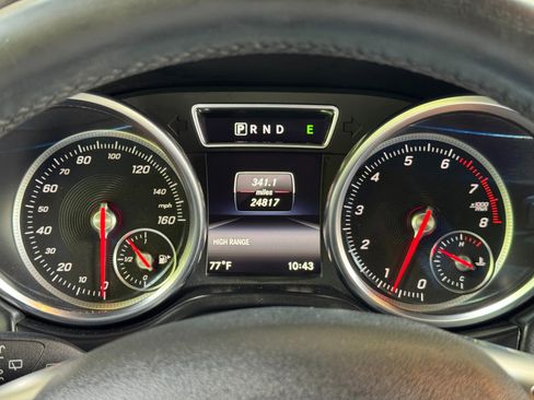 Used 2018 Mercedes-Benz G 550 Squared image 21