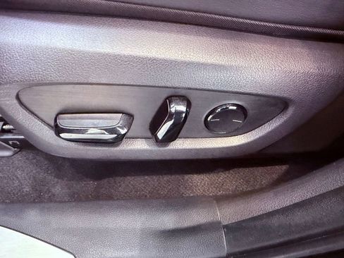 Used 2024 Lexus NX 250 FWD w/ Towing Package (2000 Lbs) image 18