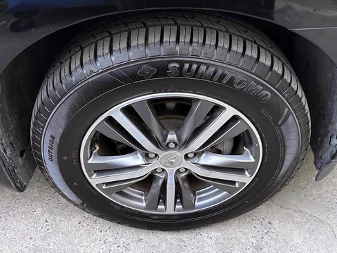 Used 2020 INFINITI QX60 Luxe w/ Essential Package image 11