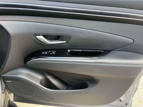 Used 2022 Hyundai Santa Cruz Limited image 9