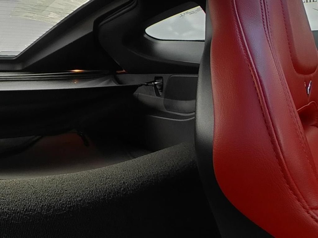 Used 2019 Chevrolet Corvette Z06 RWD image 11