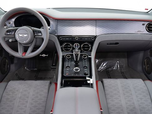 Used 2025 Bentley Continental GT Speed image 31