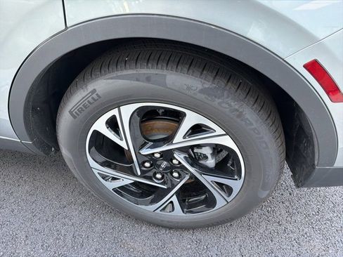 New 2025 Lincoln Nautilus Premier w/ Equipment Group 102A image 6