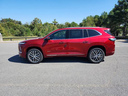 New 2026 Buick Enclave Avenir w/ Super Cruise Package image 2