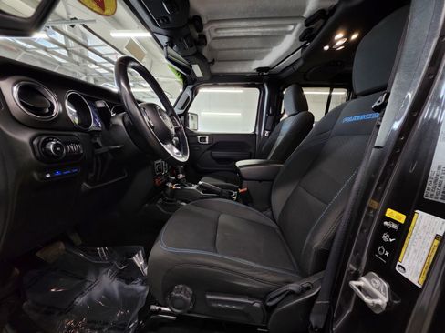 Used 2022 Jeep Wrangler Unlimited Rubicon 4xe w/ Cold Weather Group image 18