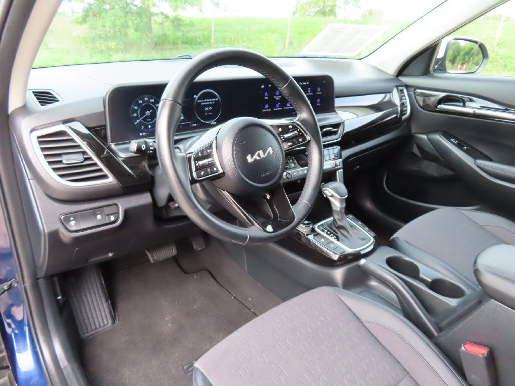 Certified 2024 Kia Seltos S AWD/4WD image 26