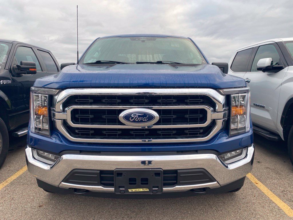 Used 2022 Ford F150 XLT w/ Equipment Group 302A High AWD/4WD image 16