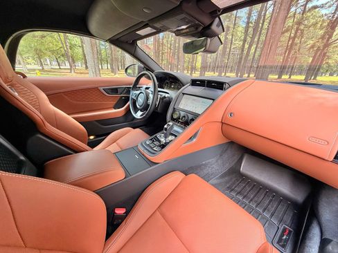 Used 2024 Jaguar F-TYPE R-Dynamic RWD image 15