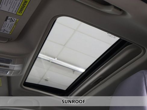 Used 2023 MAZDA CX-5 AWD 2.5 S w/ Premium Package image 3