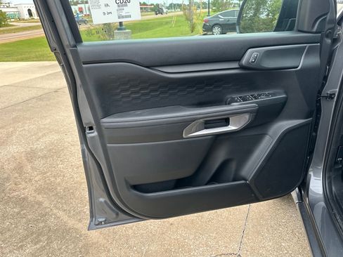 New 2025 Ford Ranger XLT w/ Equipment Group 301A High image 10